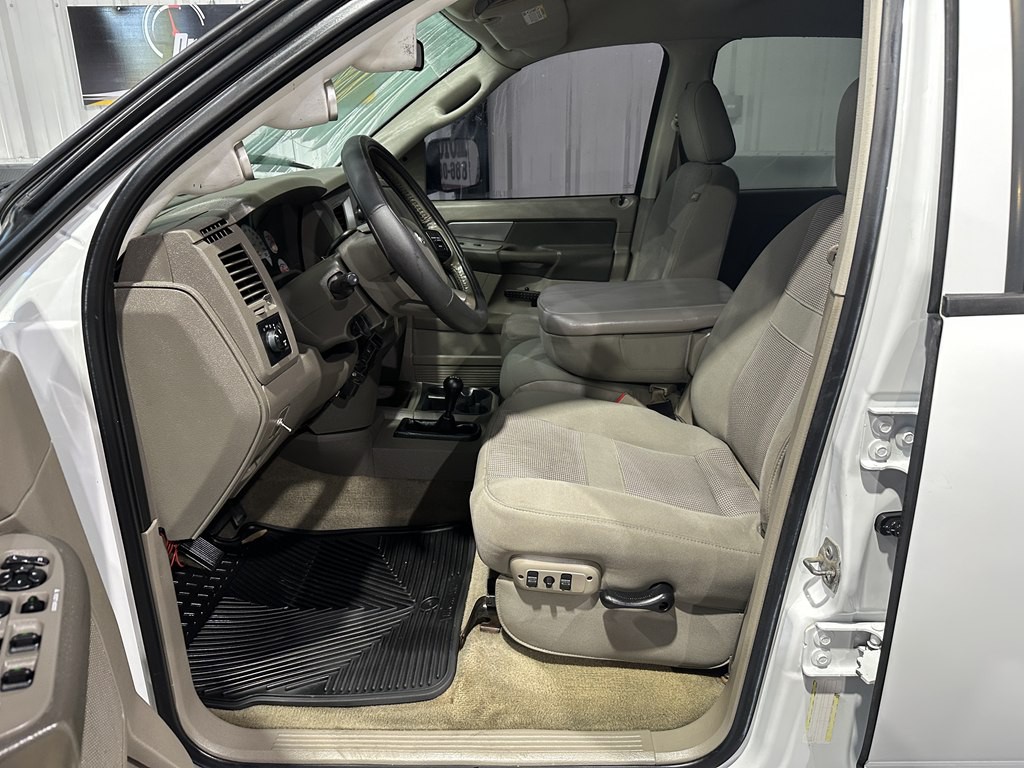 2007 Dodge Ram 2500 Image 13