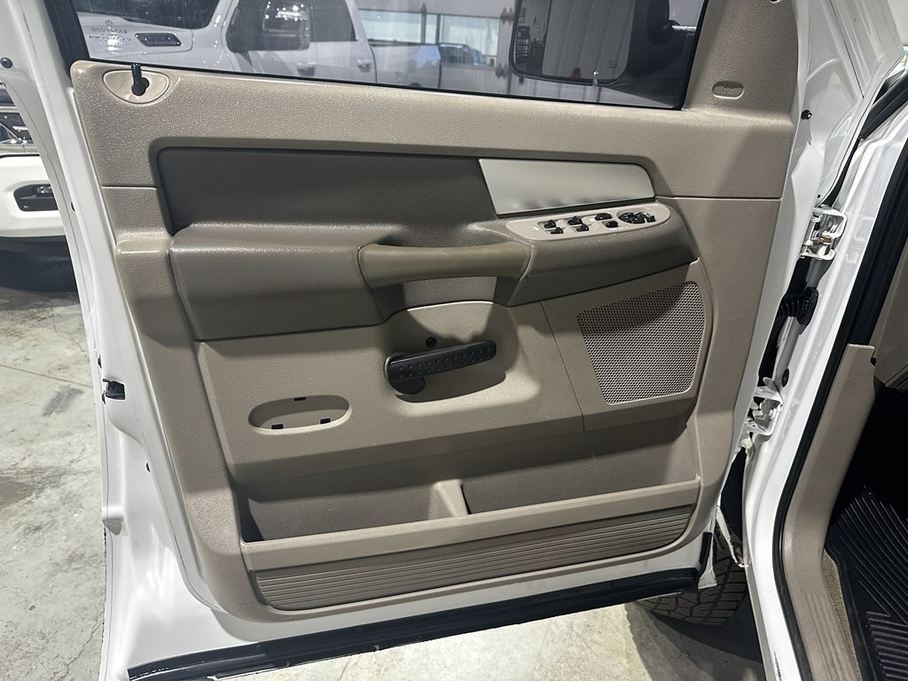 2007 Dodge Ram 2500 Image 14