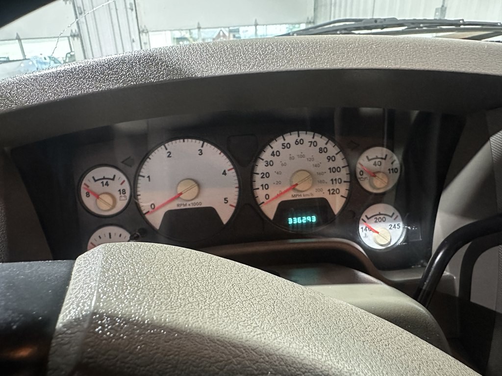 2007 Dodge Ram 2500 Image 16