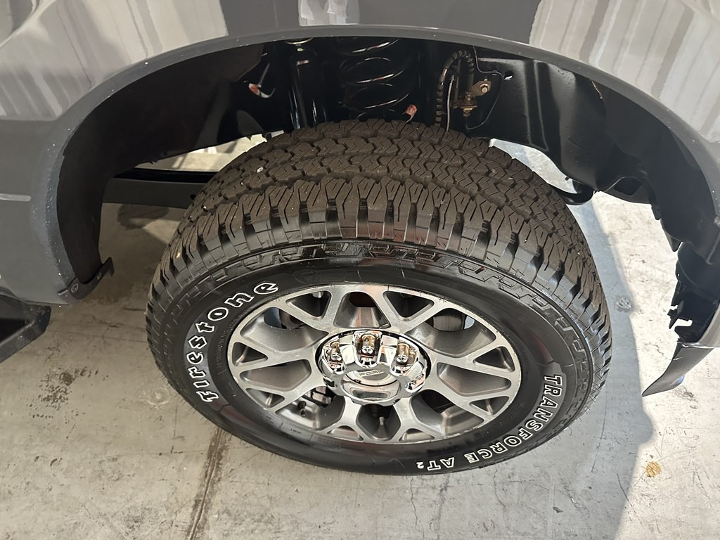 2021 Ford F-250 Image 8