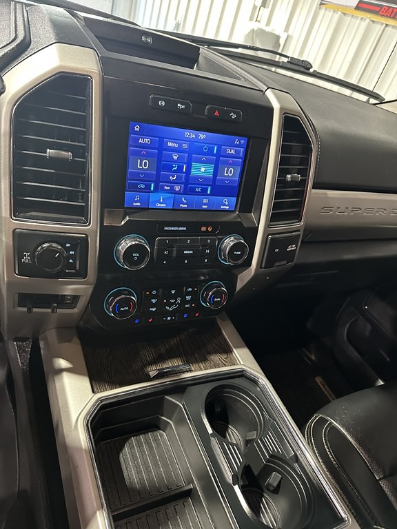 2021 Ford F-250 Image 17