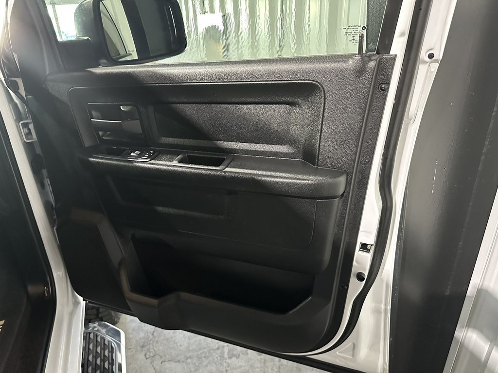 2022 RAM 2500 Image 11