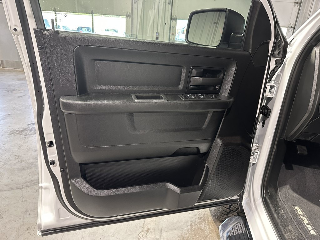 2022 RAM 2500 Image 14