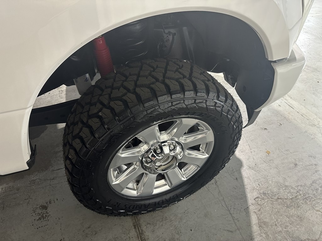 2017 Ford F-250 Image 8
