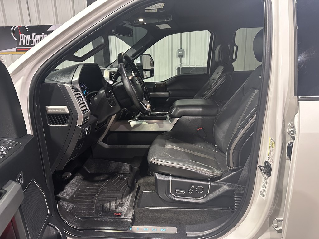 2017 Ford F-250 Image 13