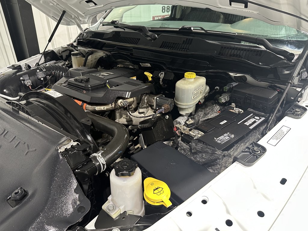 2016 RAM 5500 Image 16