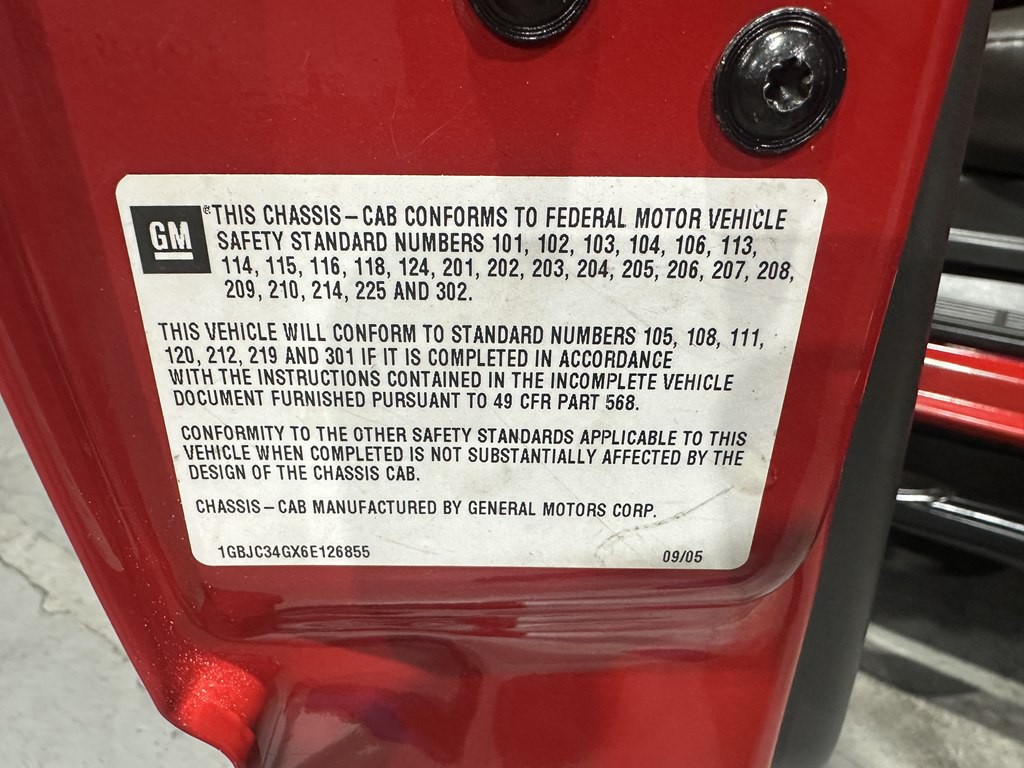 2006 Chevrolet Silverado 1500 Image 12