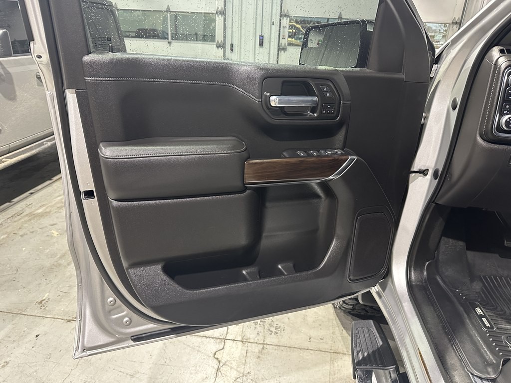 2020 GMC Sierra Image 14