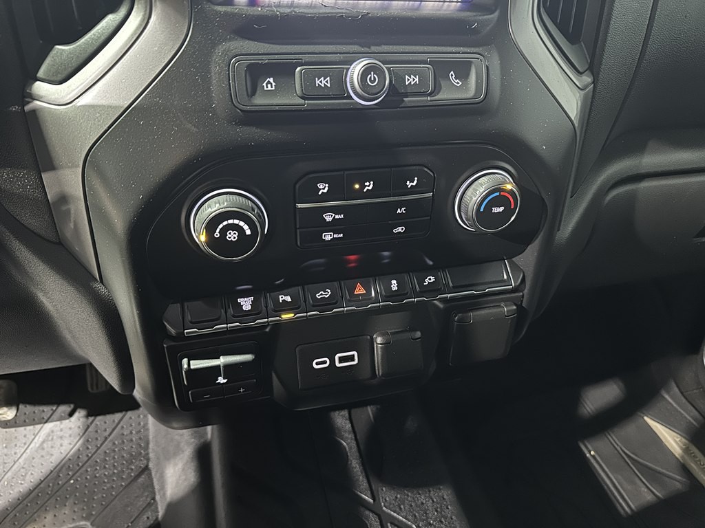 2021 Chevrolet Silverado 1500 Image 14