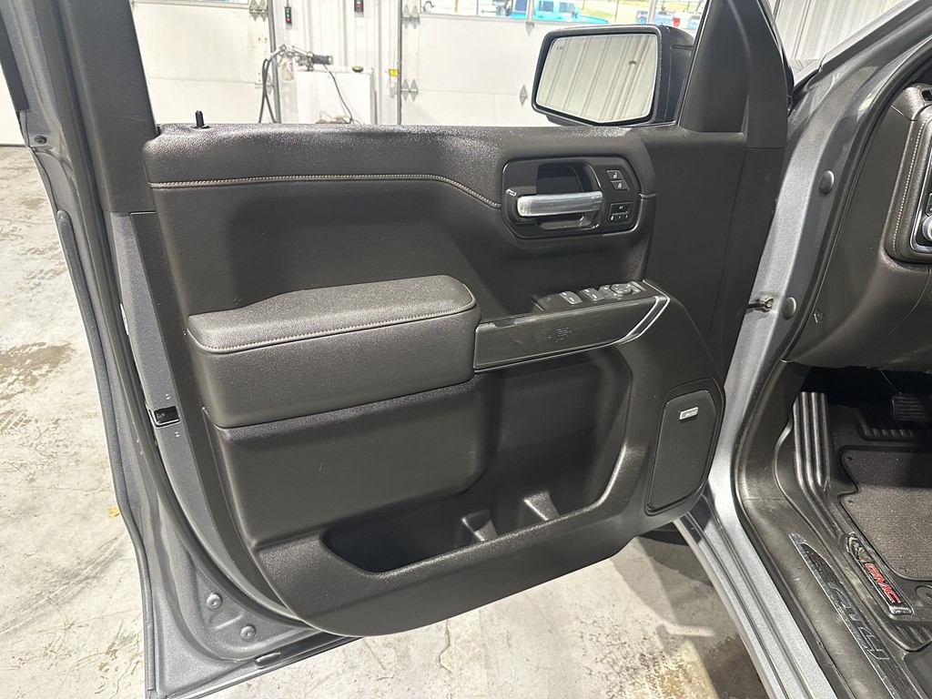 2021 Chevrolet Silverado 1500 Image 32