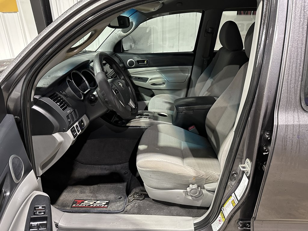 2012 Toyota Tacoma Image 13