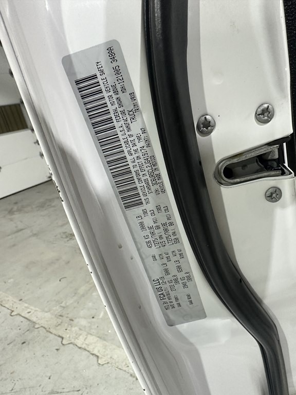 2018 RAM 2500 Image 14