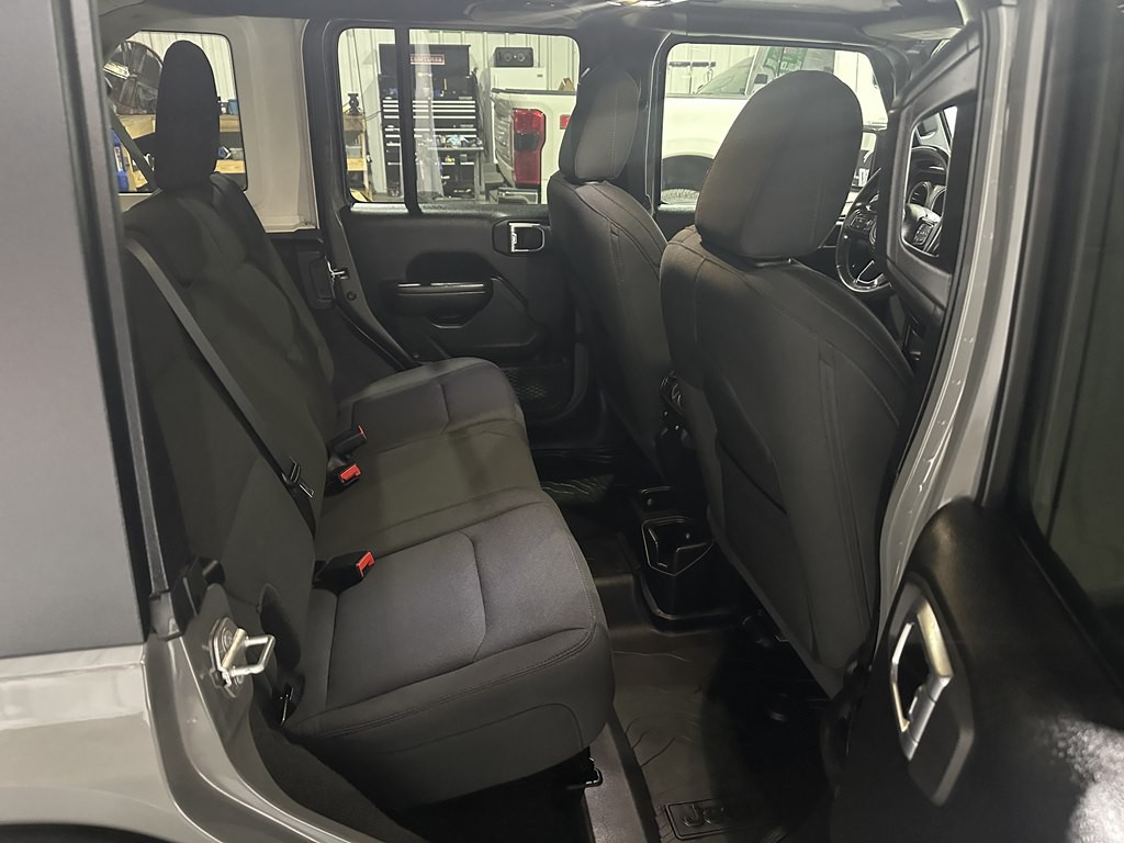 2021 Jeep Wrangler Unlimited Image 8