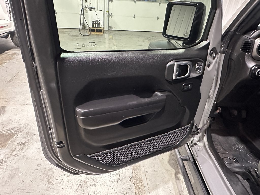 2021 Jeep Wrangler Unlimited Image 14