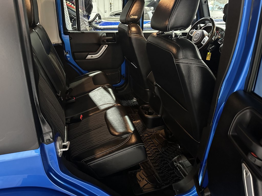 2015 Jeep Wrangler Image 8