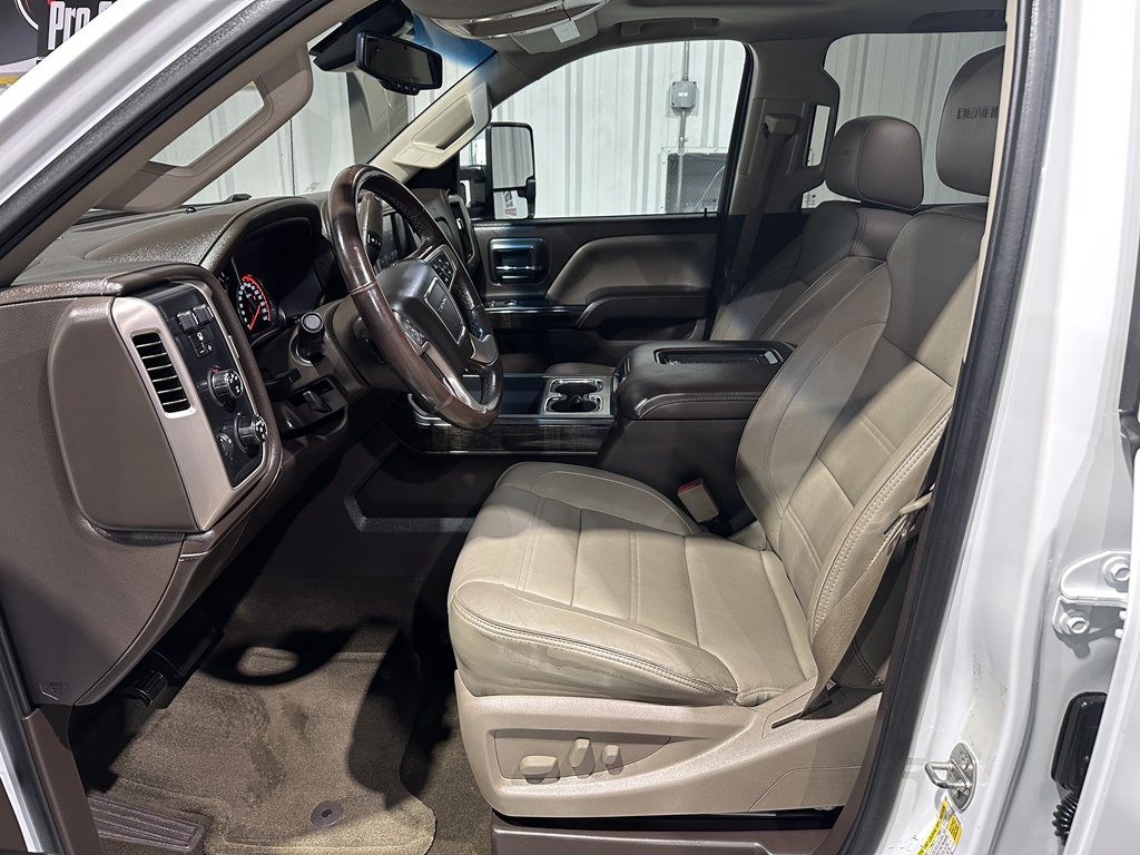 2016 GMC Sierra Image 13