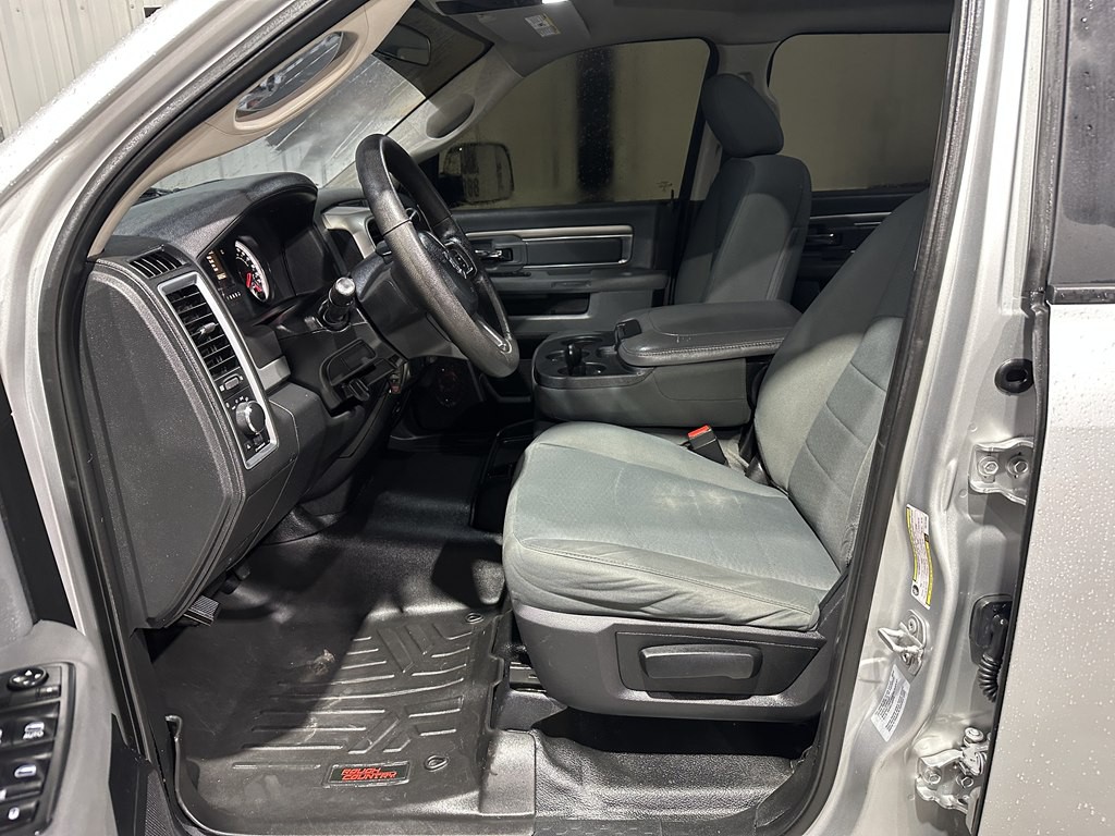 2017 RAM 2500 Image 12