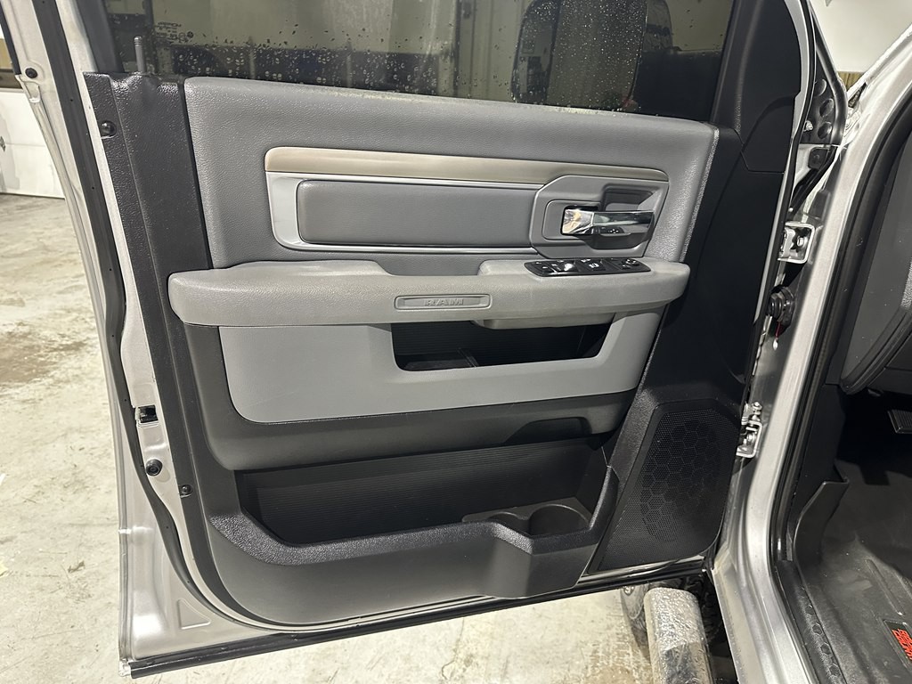 2017 RAM 2500 Image 13