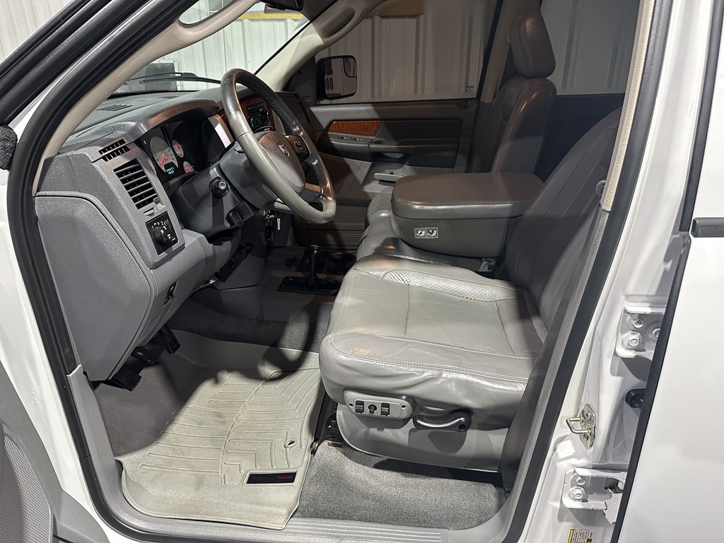 2006 Dodge Ram 3500 Image 13