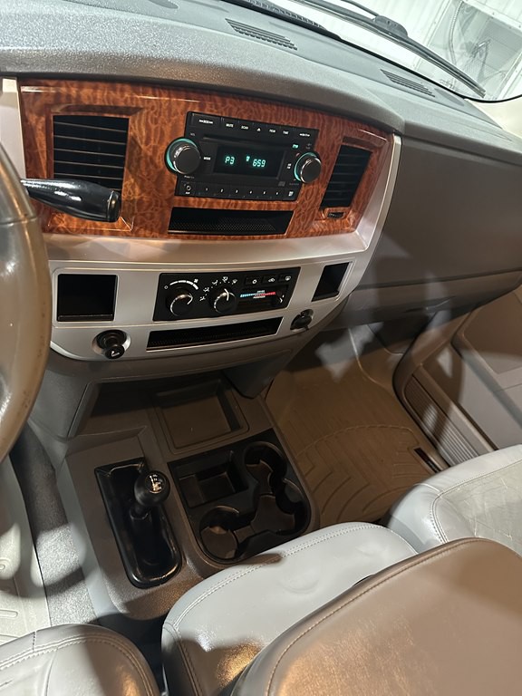 2006 Dodge Ram 3500 Image 17