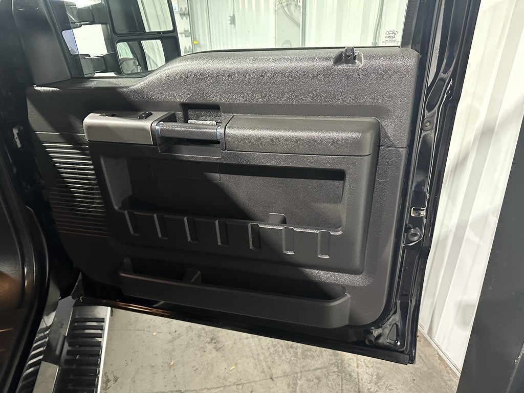 2016 Ford F-250 Image 11