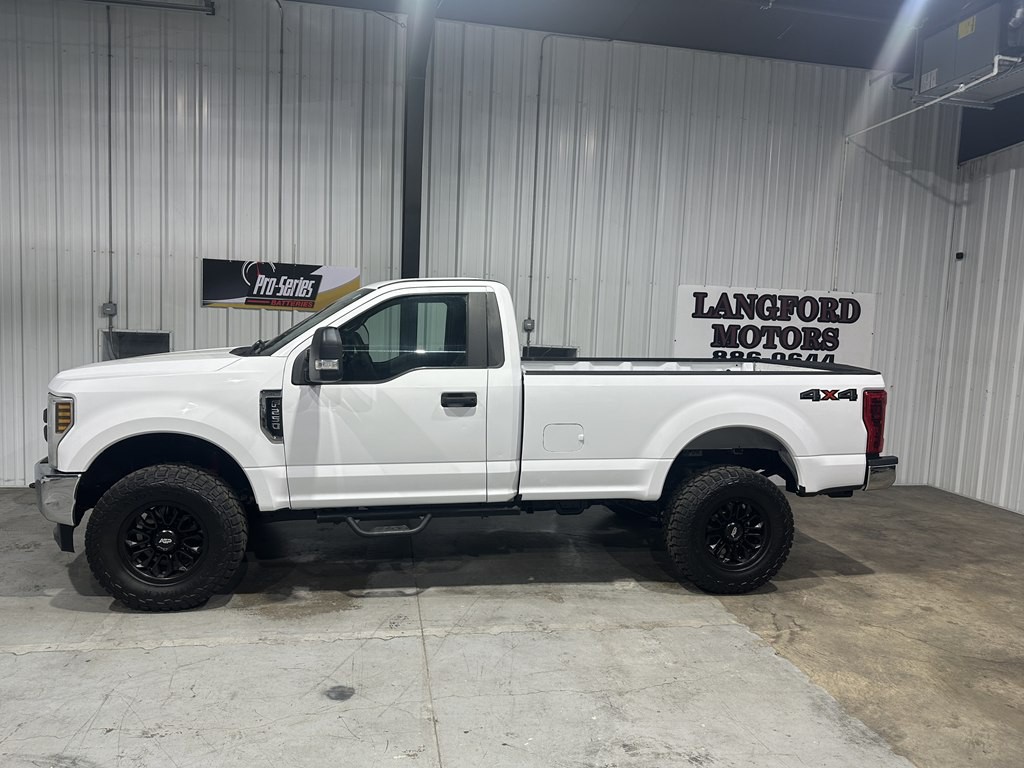 2019 Ford F-250 Image 1