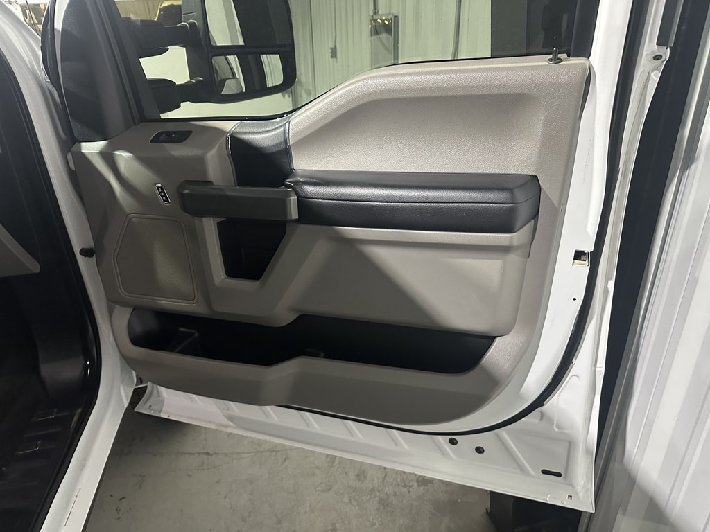 2017 Ford F-250 Image 12