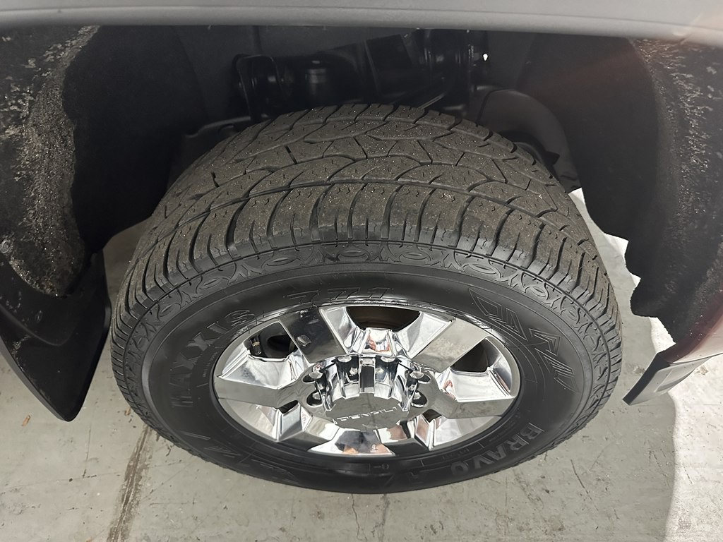 2016 GMC Sierra Image 8