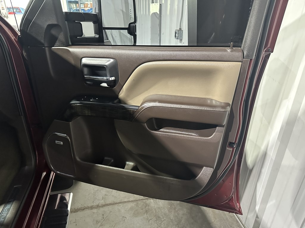 2016 GMC Sierra Image 11