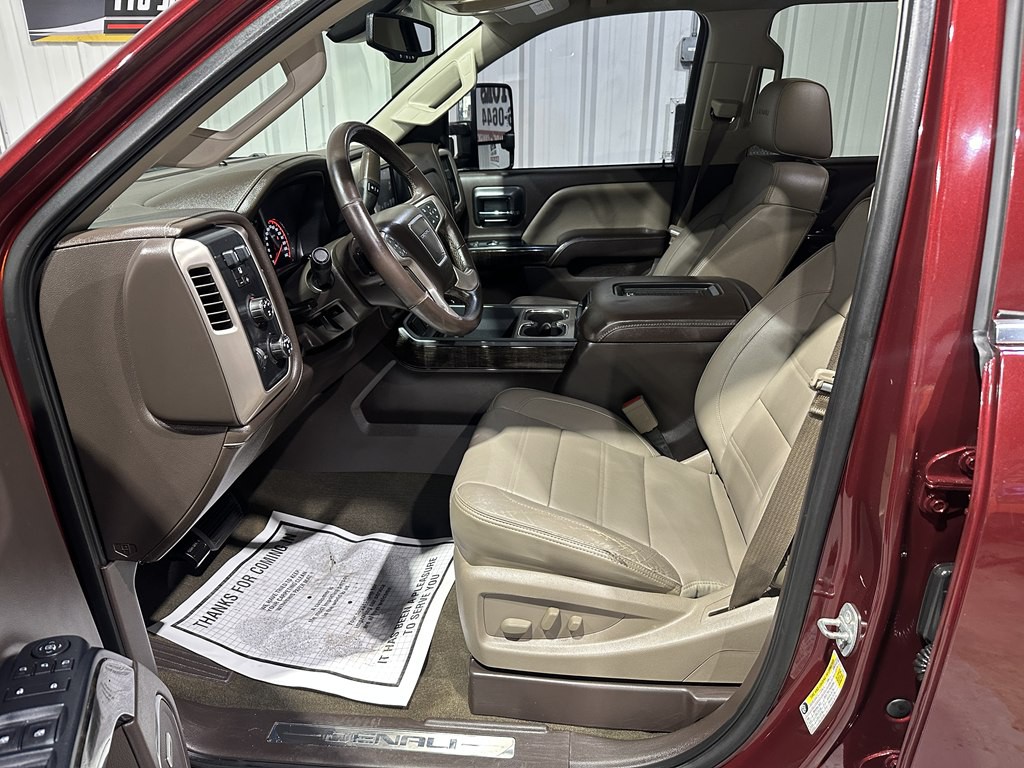 2016 GMC Sierra Image 13