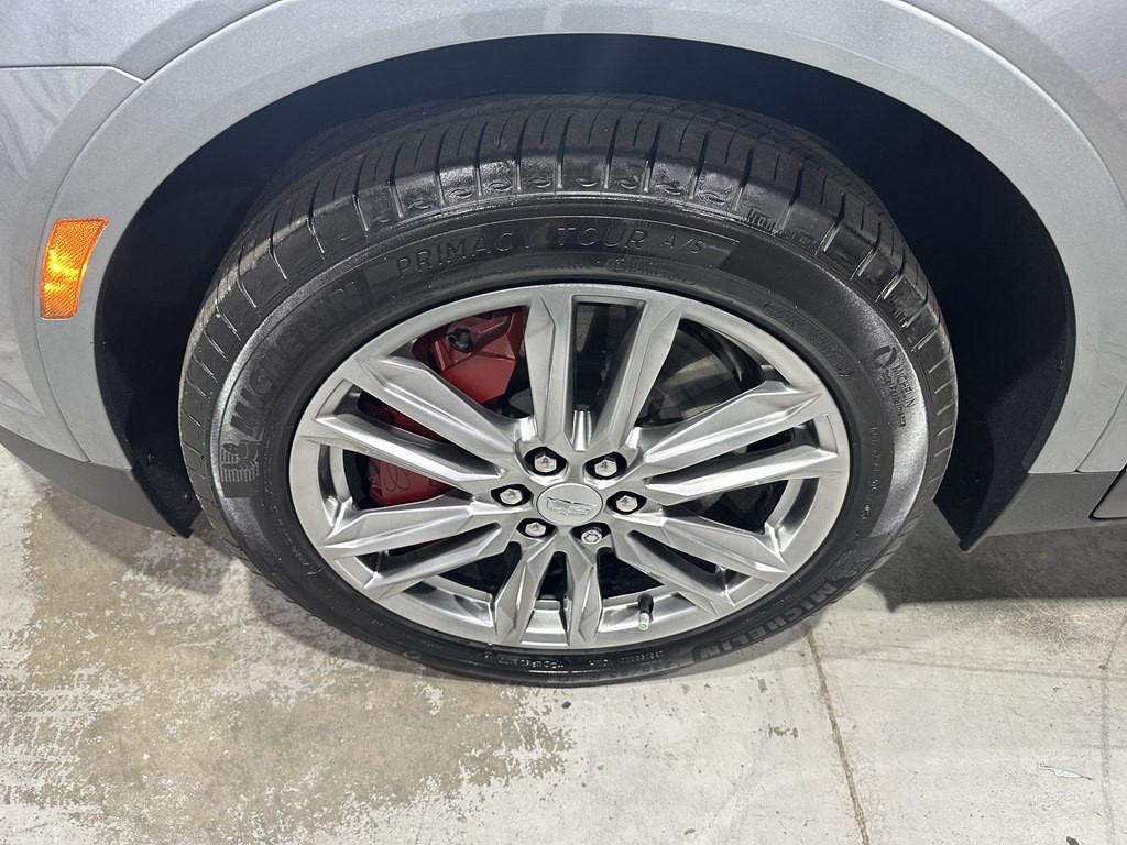 2025 Cadillac XT5 Image 3