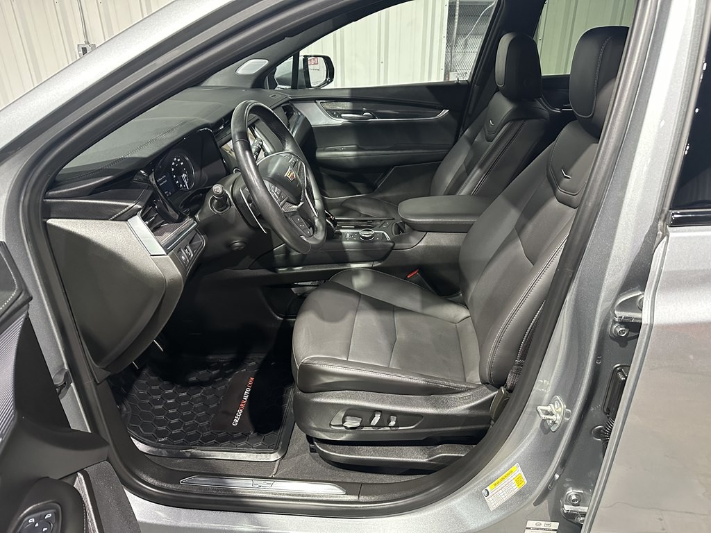 2025 Cadillac XT5 Image 13