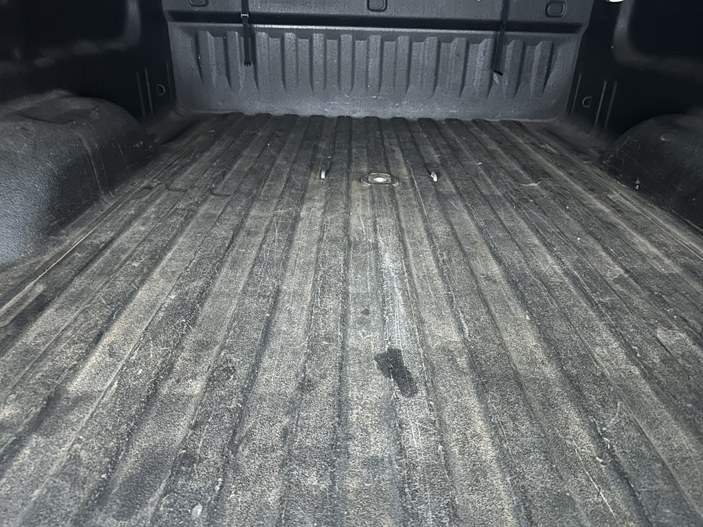 2015 GMC Sierra Image 6