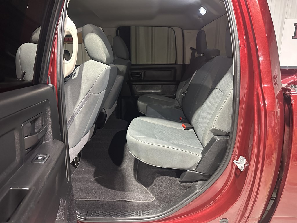 2018 RAM 3500 Image 12