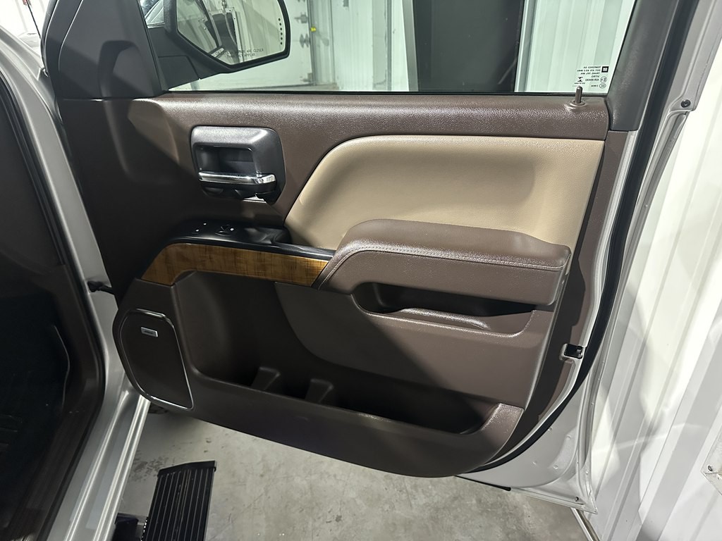 2015 GMC Sierra Image 10