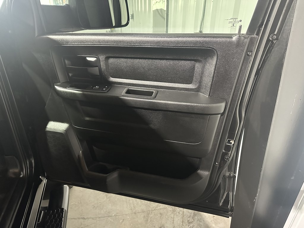 2018 RAM 2500 Image 11