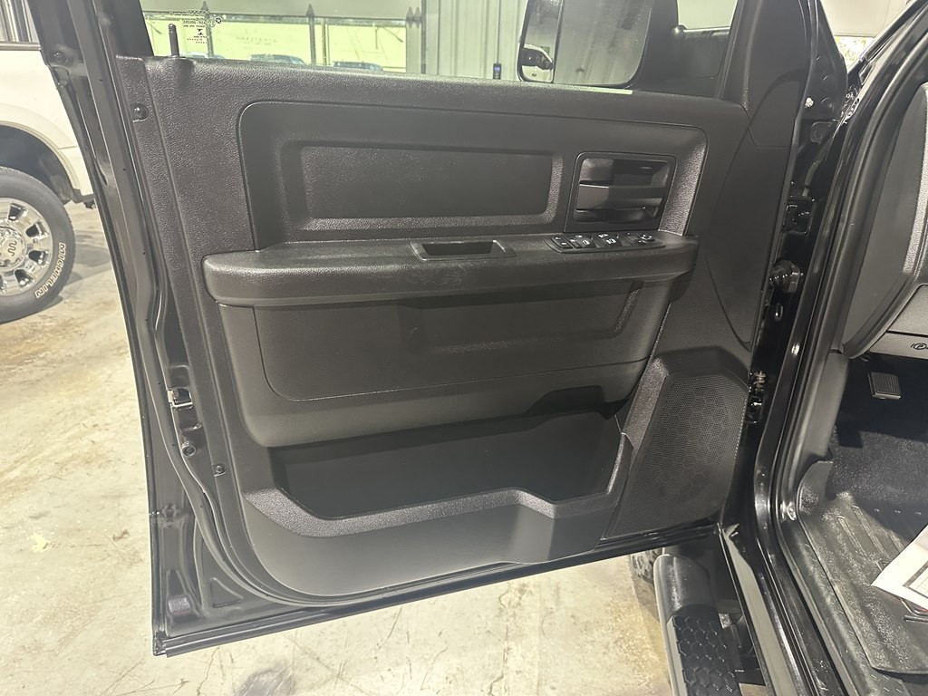 2018 RAM 2500 Image 14