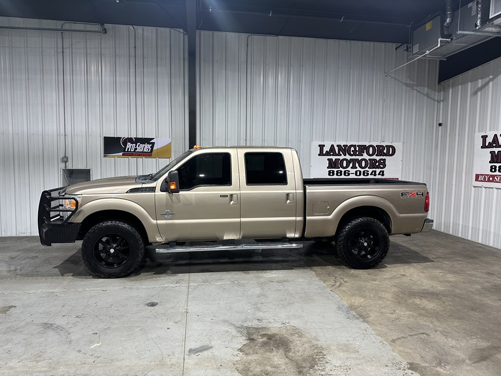 2011 Ford F-250 Image 1
