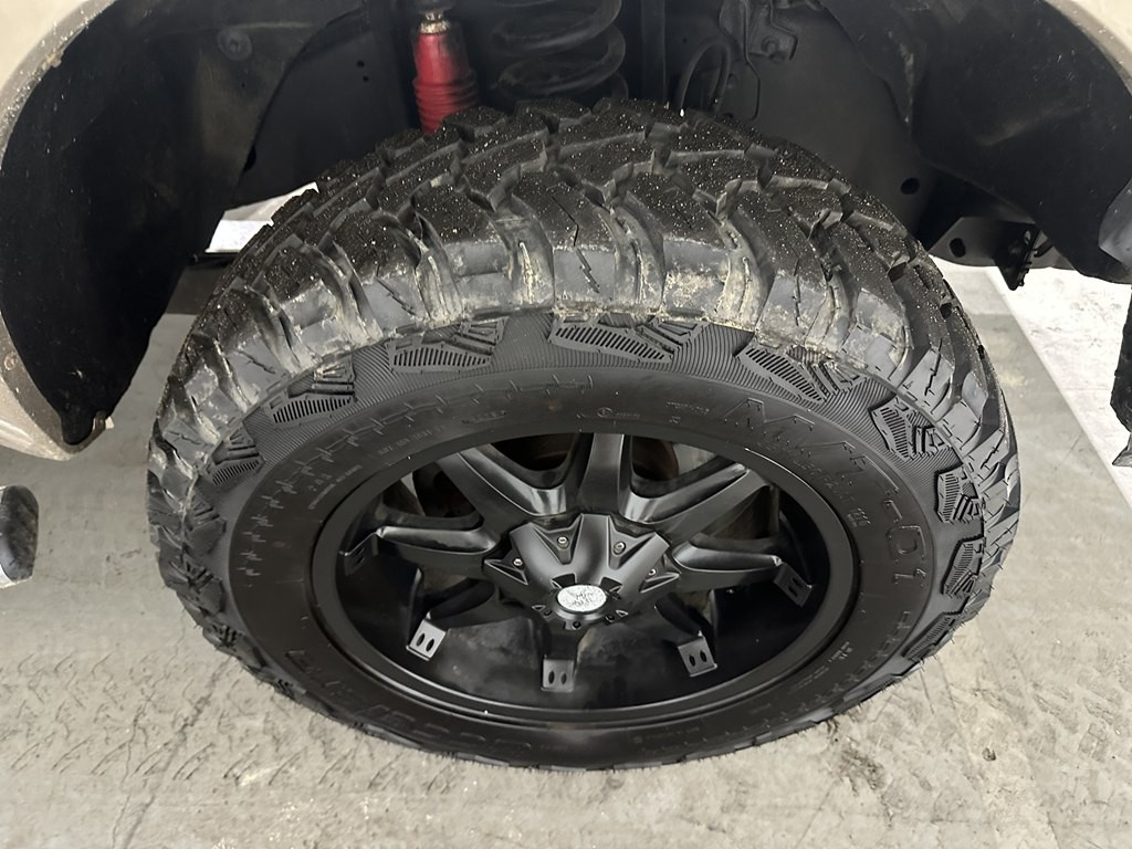 2011 Ford F-250 Image 8