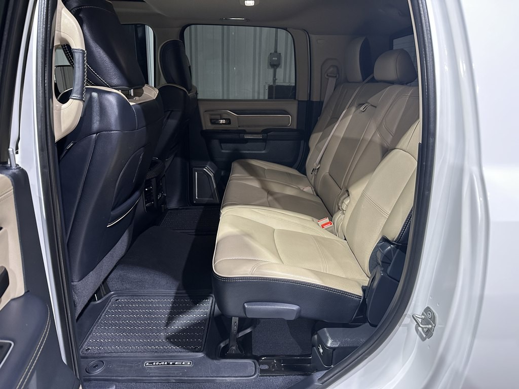 2021 RAM 2500 Image 12