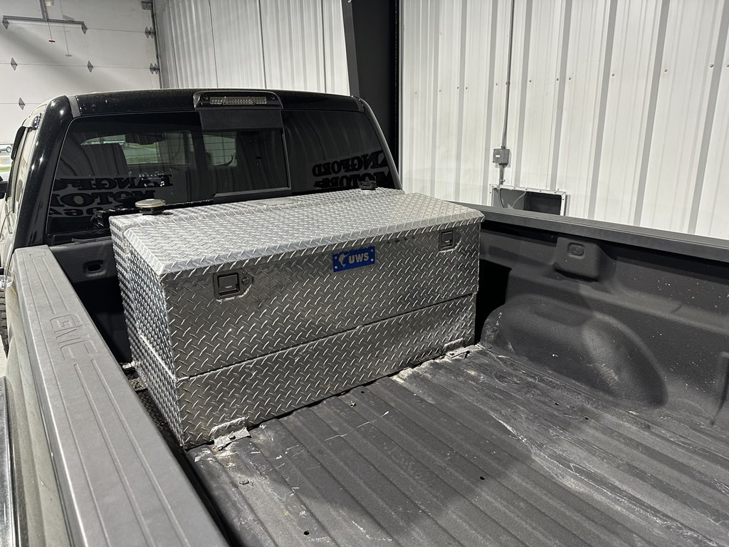 2017 GMC Sierra Image 6