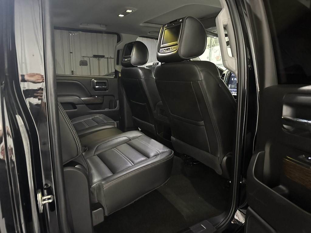 2017 GMC Sierra Image 9