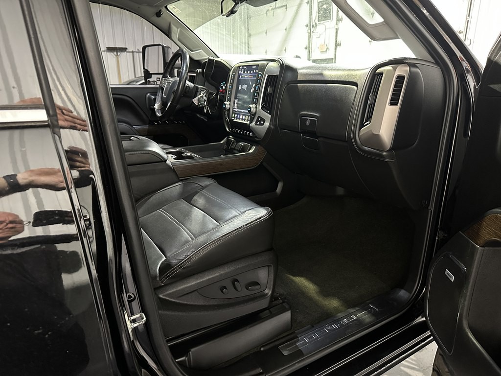 2017 GMC Sierra Image 10