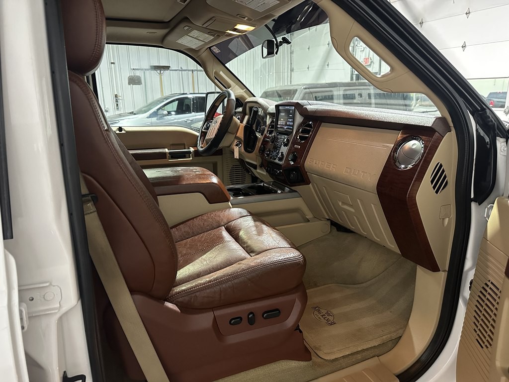 2013 Ford F-350 Image 9