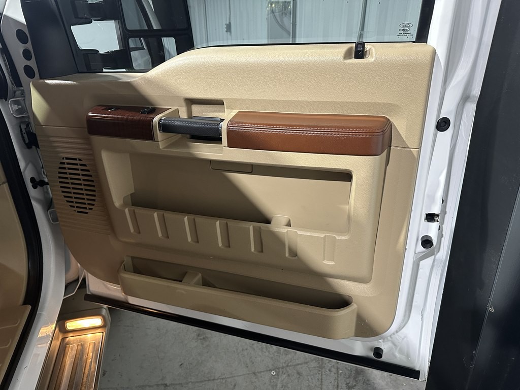 2013 Ford F-350 Image 10
