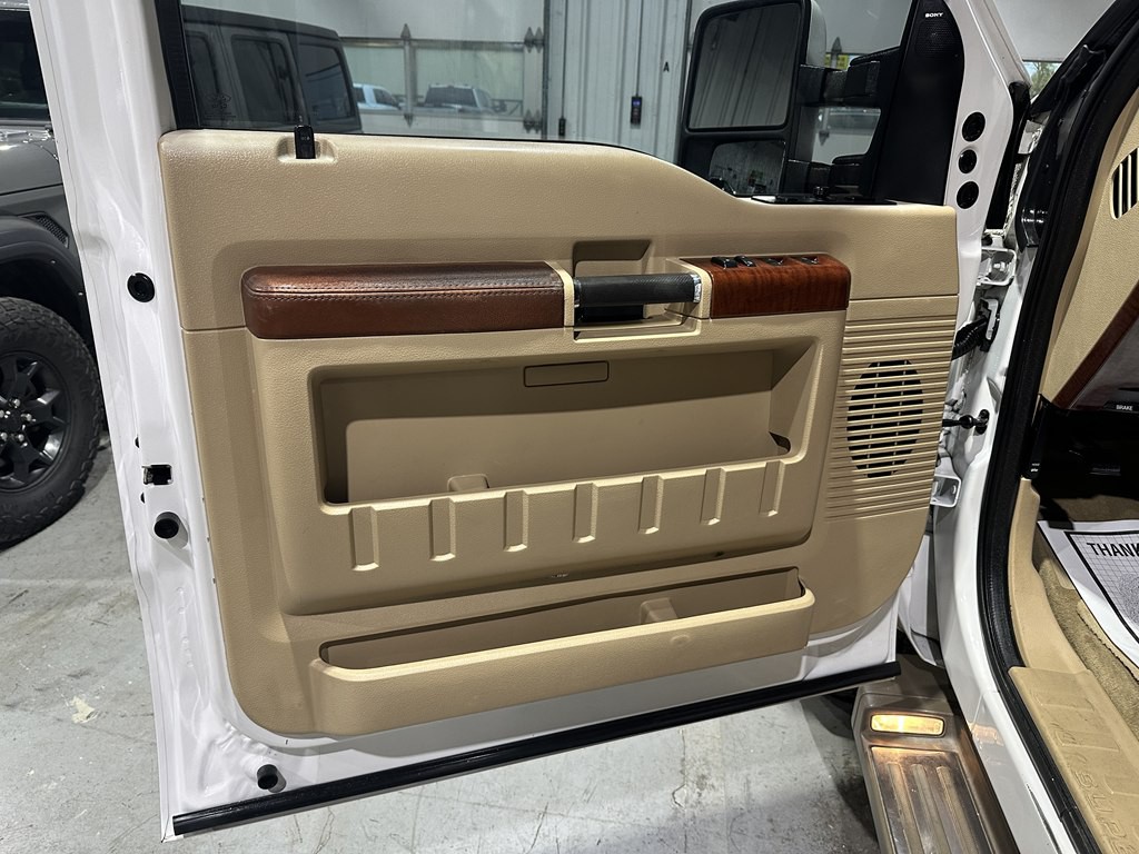 2013 Ford F-350 Image 13