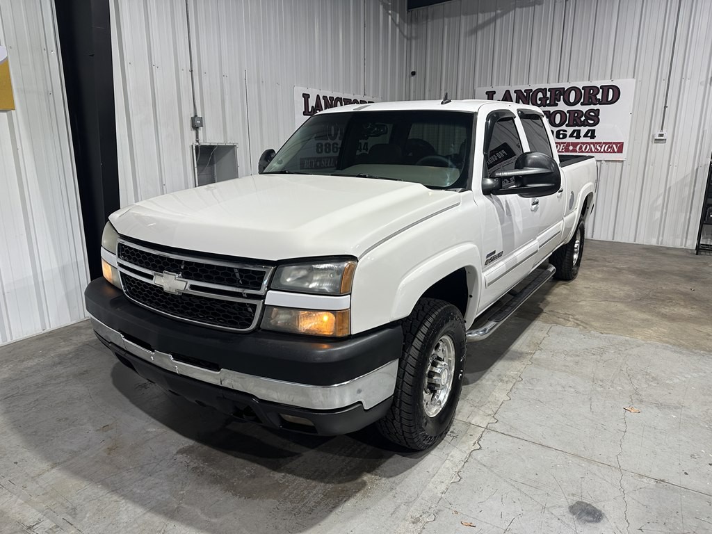 2007 Chevrolet Silverado 1500 Image 2