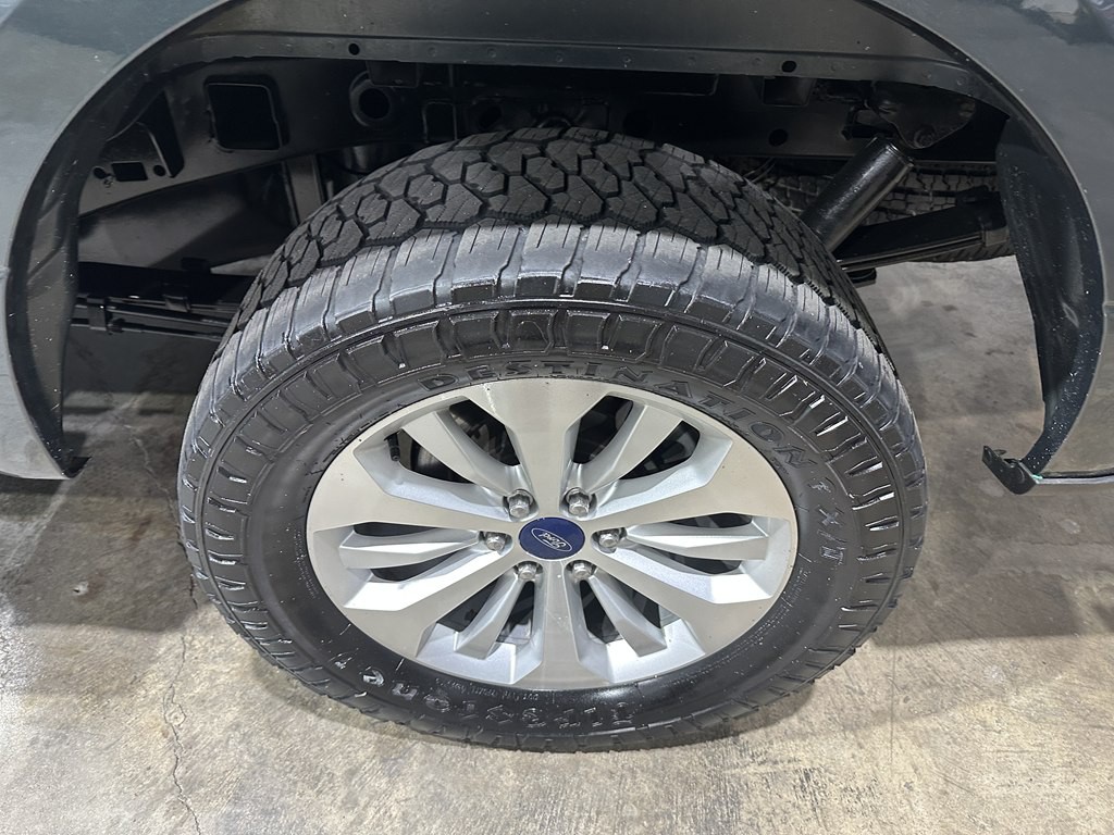 2015 Ford F-150 Image 3