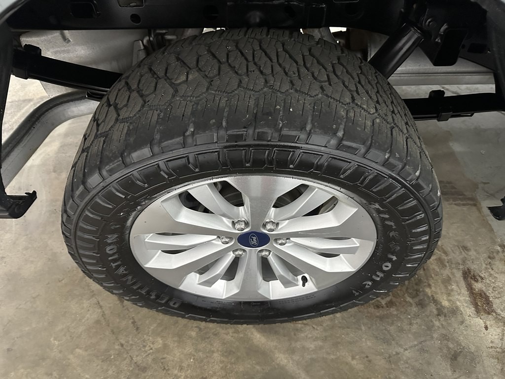 2015 Ford F-150 Image 6