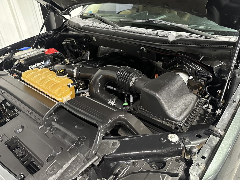 2015 Ford F-150 Image 18